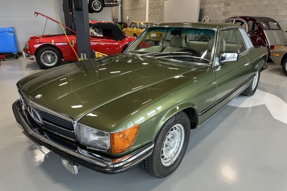 1981 Mercedes-Benz C107 SLC sold for $37,000