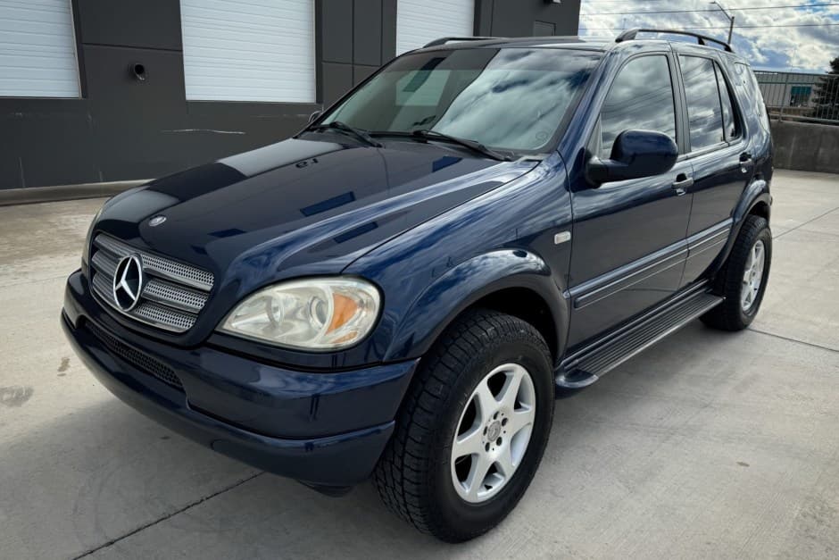 2001 Mercedes-Benz M-Class & GLE-Class sold for $4,600