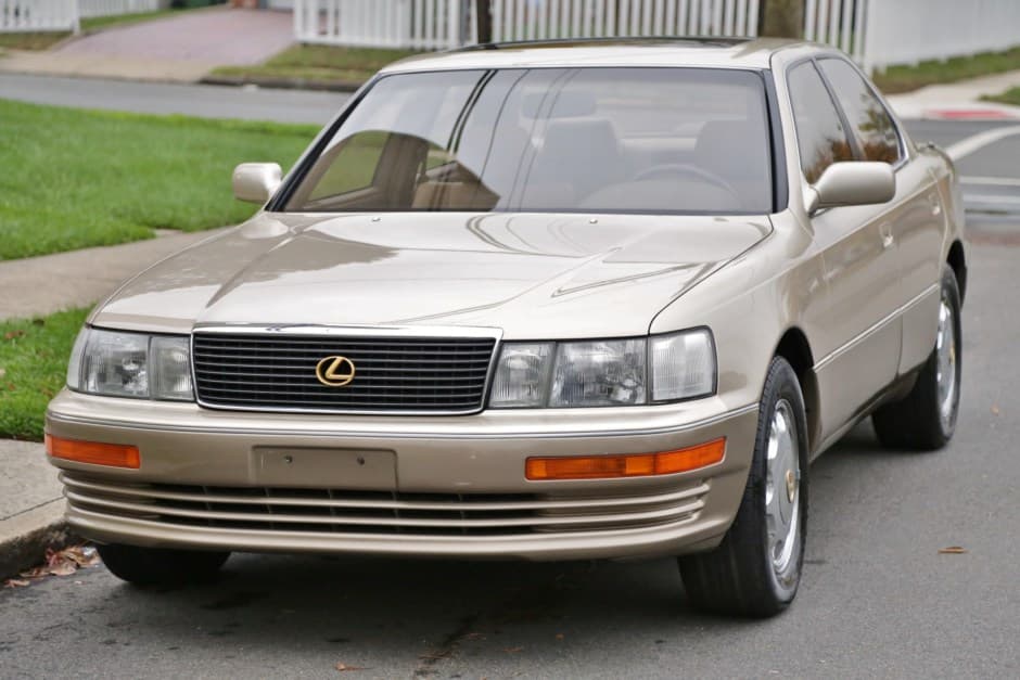 1993 Lexus LS Sedan sold for $13,250