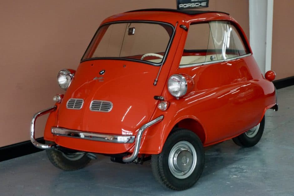 1959 BMW Isetta sold for $30,911