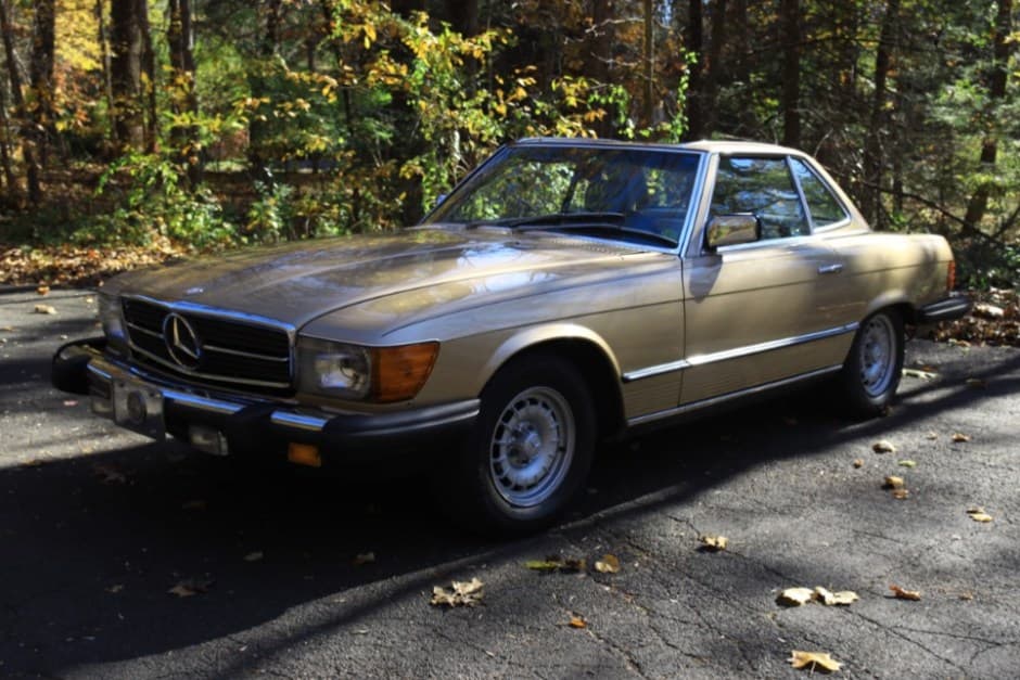 1984 Mercedes-Benz R107 SL sold for $15,500