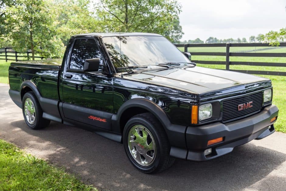 1991 GMC Syclone sold for $26,500