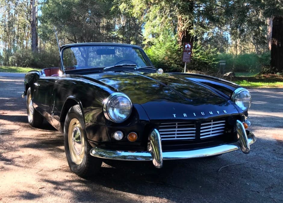 1967 Triumph Spitfire sold for $9,550