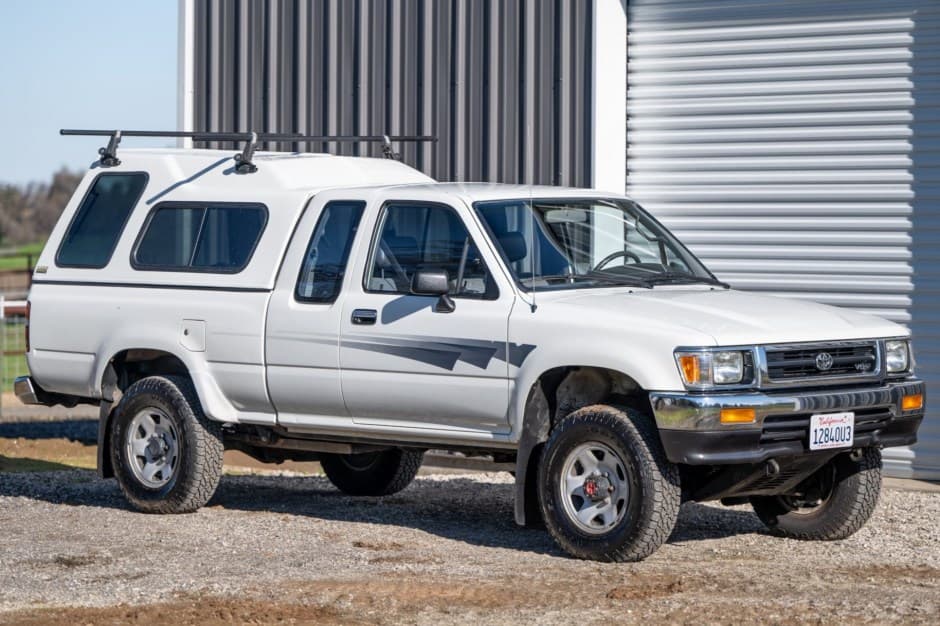 1992 Toyota Pickup (N80/90/100/110 1989-1997) sold for $17,000