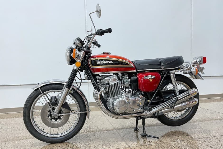 1975 Honda CB750 & CB750A sold for $8,000
