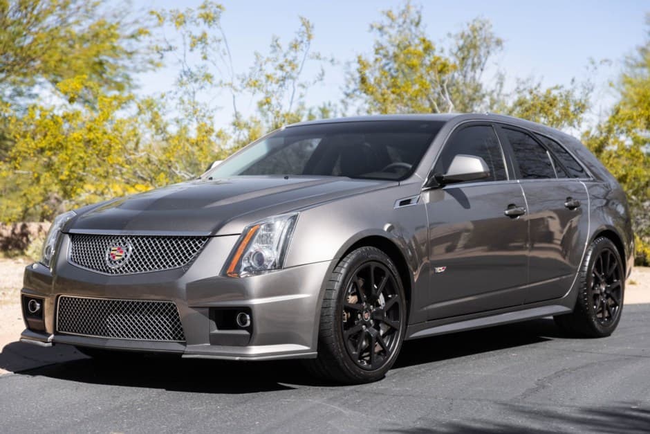 2012 Cadillac CTS & CTS-V sold for $62,500