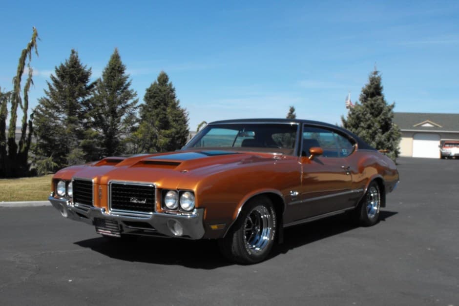 1971 Oldsmobile Cutlass sold for $38,000