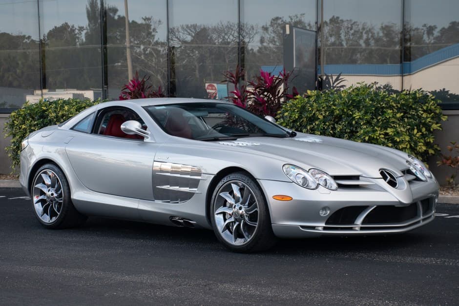 2005 Mercedes-Benz SLR McLaren sold for $299,000