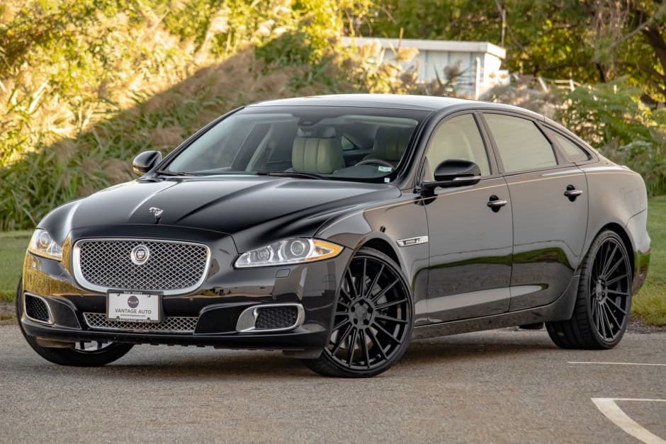 2013 Jaguar X351 XJ (2010-2019) sold for $28,000