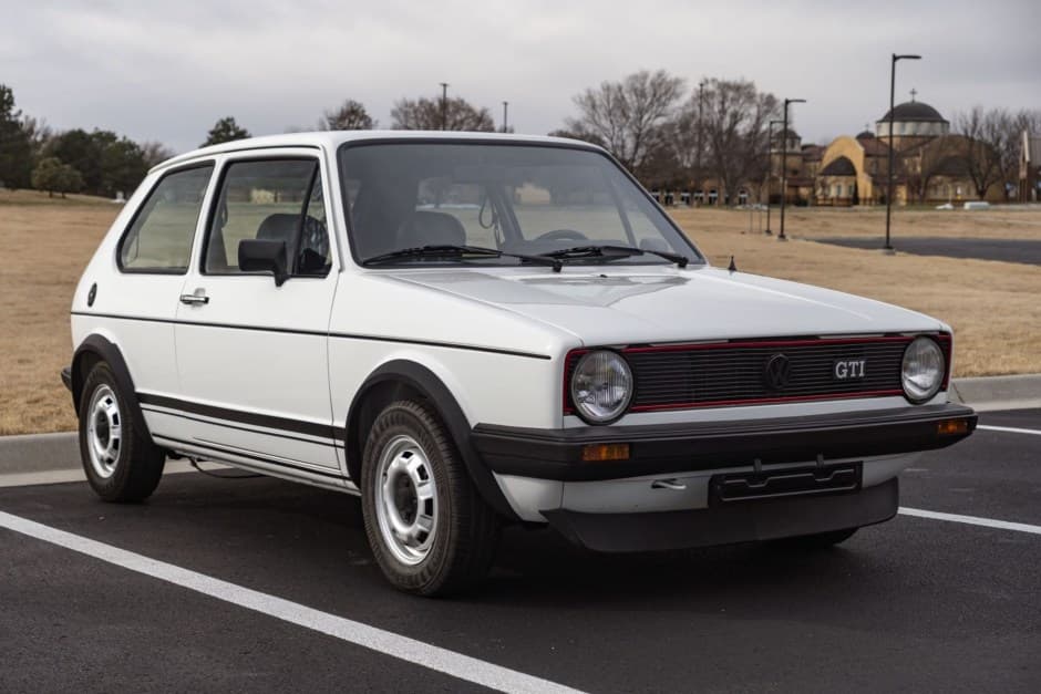 1980 Volkswagen GTI Mk1 sold for $27,250