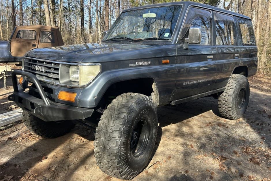 1990 Toyota Land Cruiser Prado 70-Series sold for $10,000