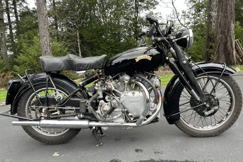 1952 Vincent Rapide sold for $55,000