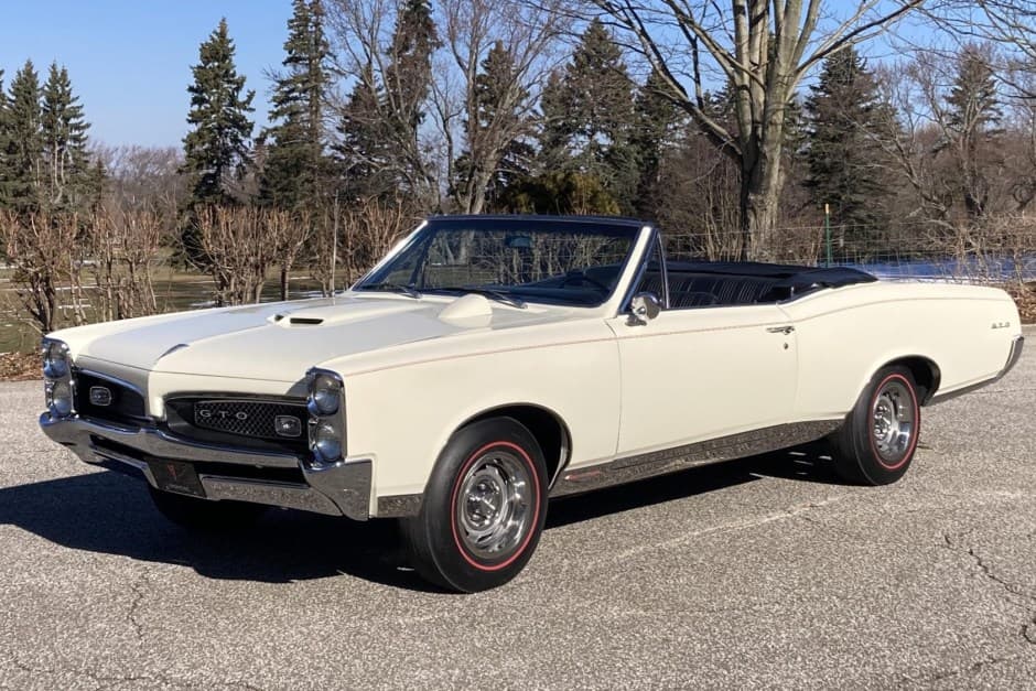 1967 Pontiac GTO sold for $85,250