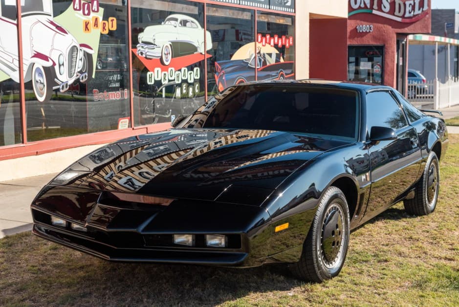 1982 Pontiac Firebird (1982-1992) sold for $41,750