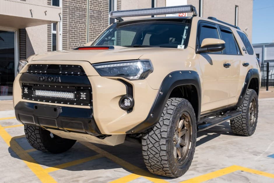 2016 Toyota 4Runner (N280) sold for $40,500