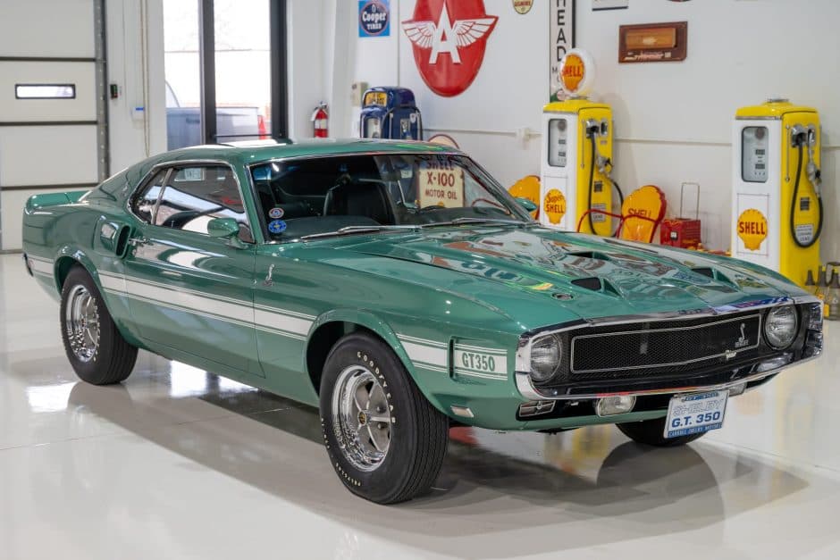 1969 Shelby Mustang GT350 & GT500 sold for $100,000