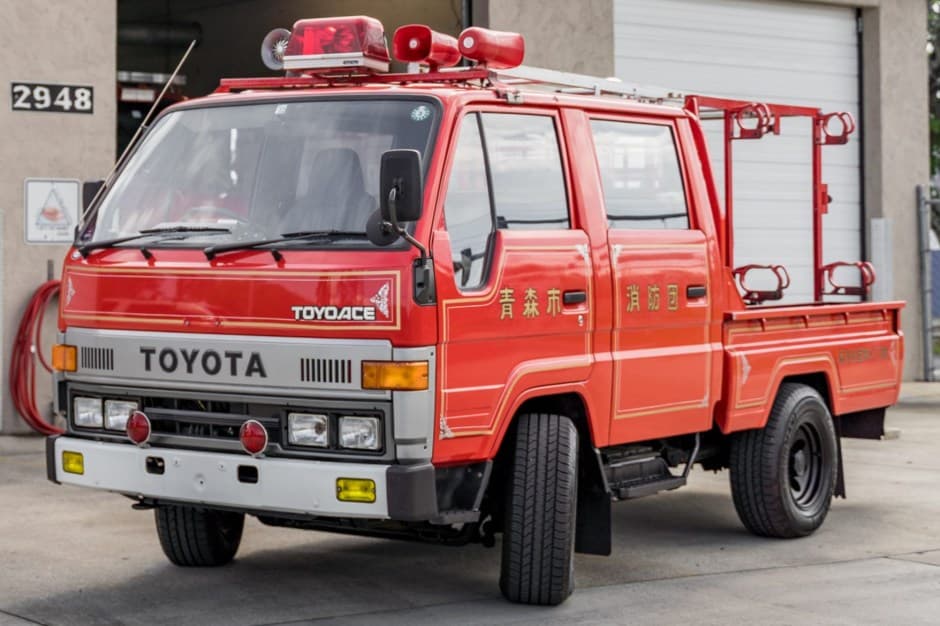 1987 Toyota ToyoAce sold for $13,500