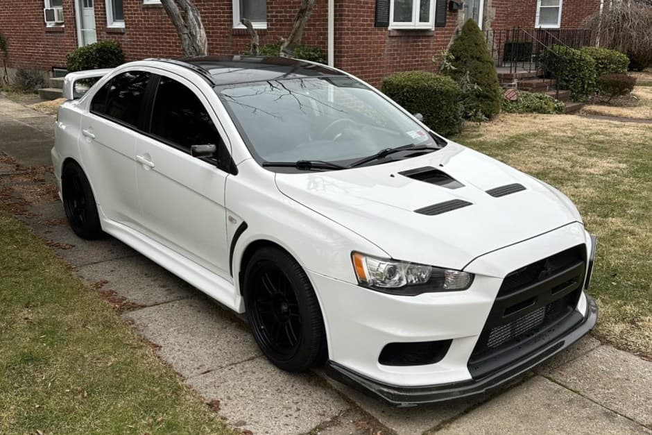 2014 Mitsubishi Lancer Evolution sold for $20,500