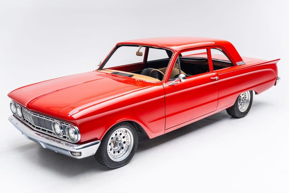1962 Mercury Comet sold for $8,600