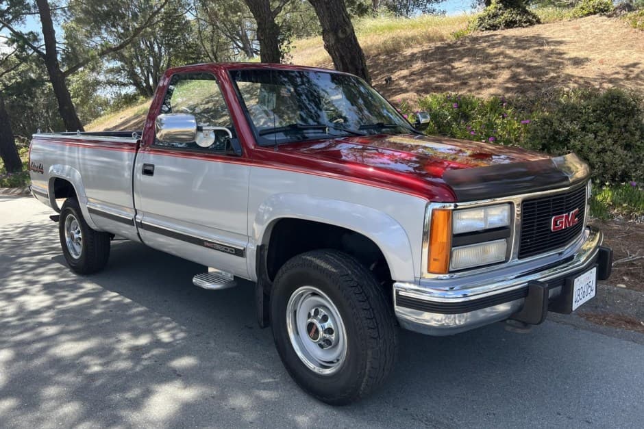 1990 GMC Sierra (GMT400 1988-2002) sold for $15,250