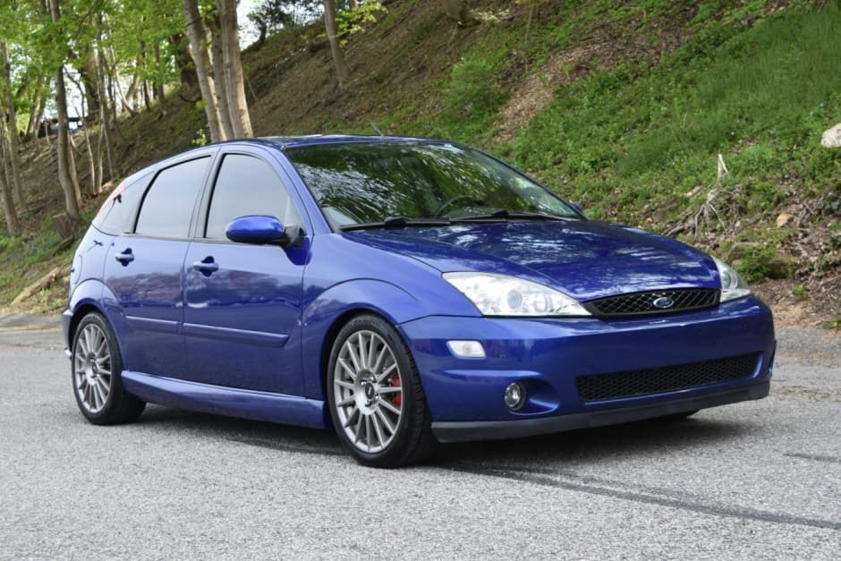 2004 Ford Focus sold for $12,250