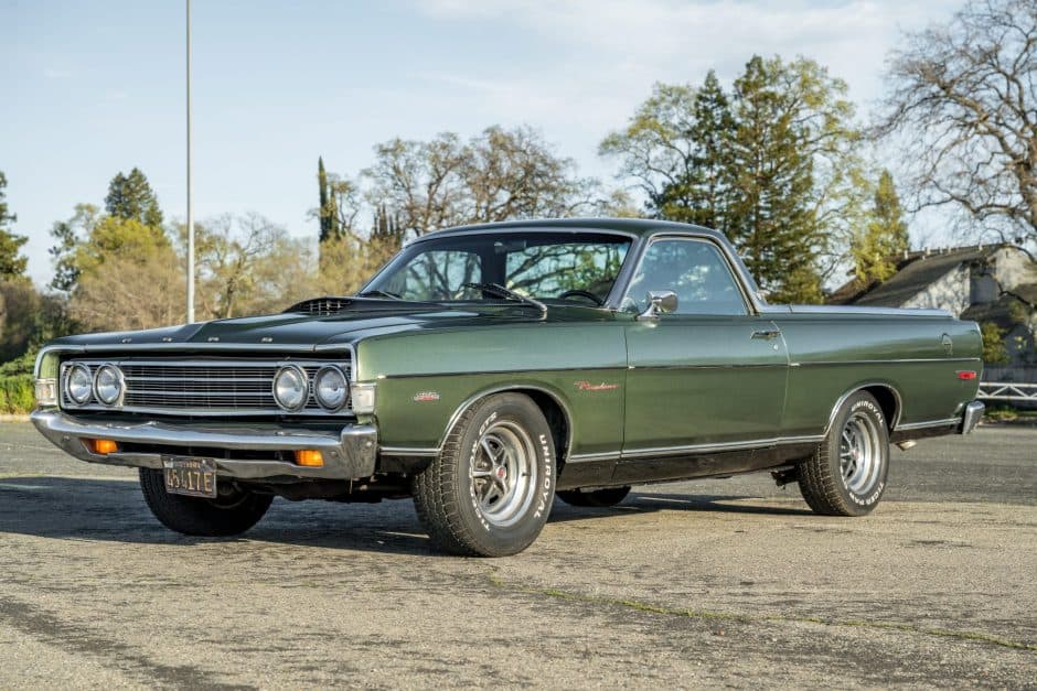 1969 Ford Ranchero sold for $10,750
