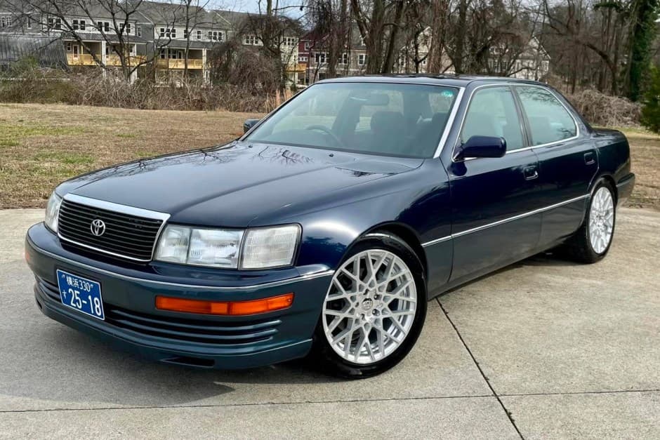 1993 Toyota  sold for $13,500