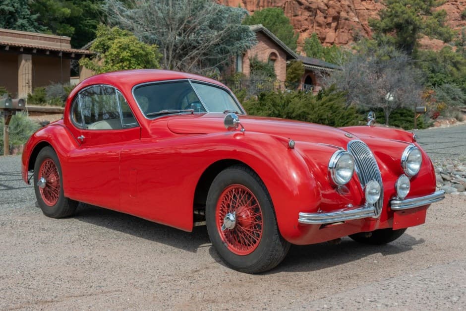 1953 Jaguar XK120 sold for $40,250