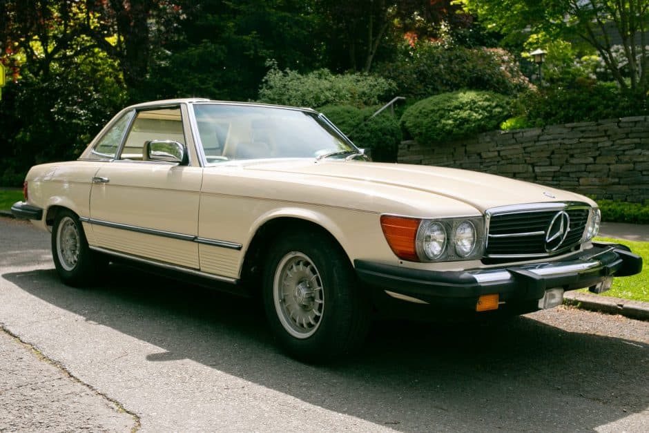 1981 Mercedes-Benz R107 SL sold for $10,750