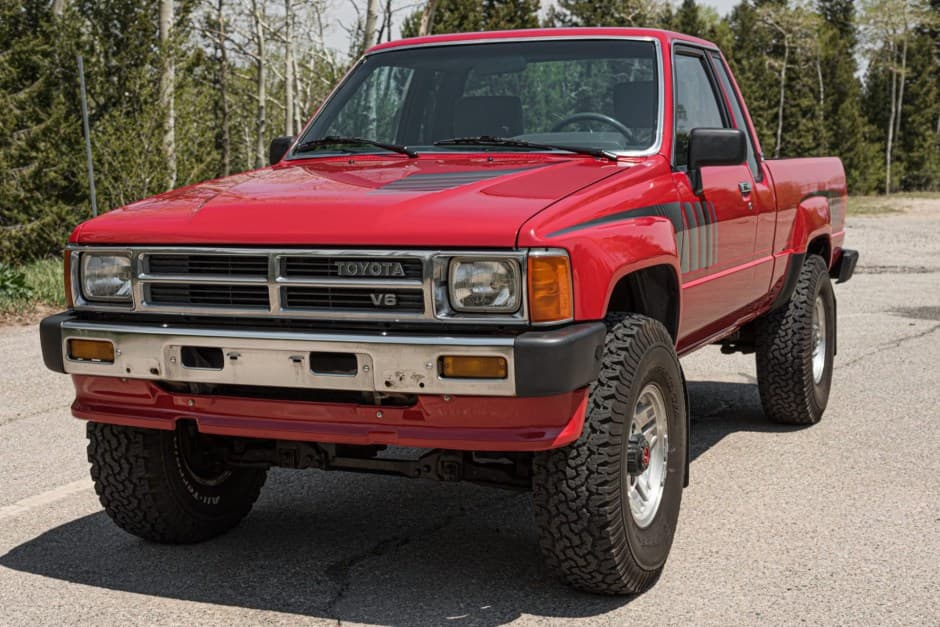 1988 Toyota Pickup (N50/N60/N70 1984-1988) sold for $17,501