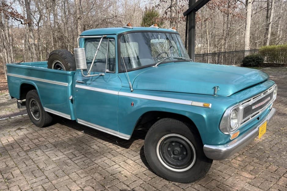 1968 International Harvester Pickup sold for $7,968