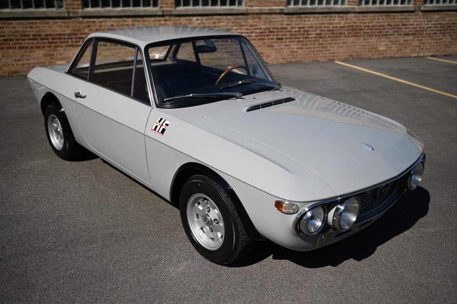 1970 Lancia Fulvia sold for $71,584