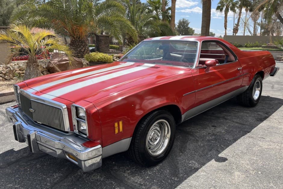 1977 Chevrolet El Camino sold for $13,350