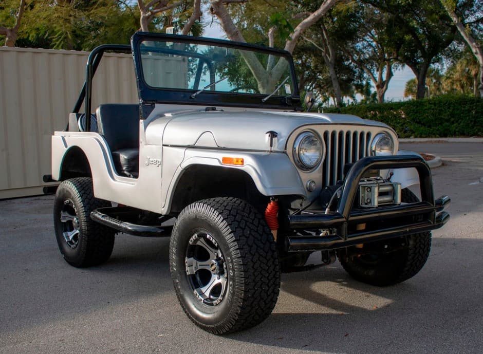 1960 Jeep CJ-5 sold for $5,700