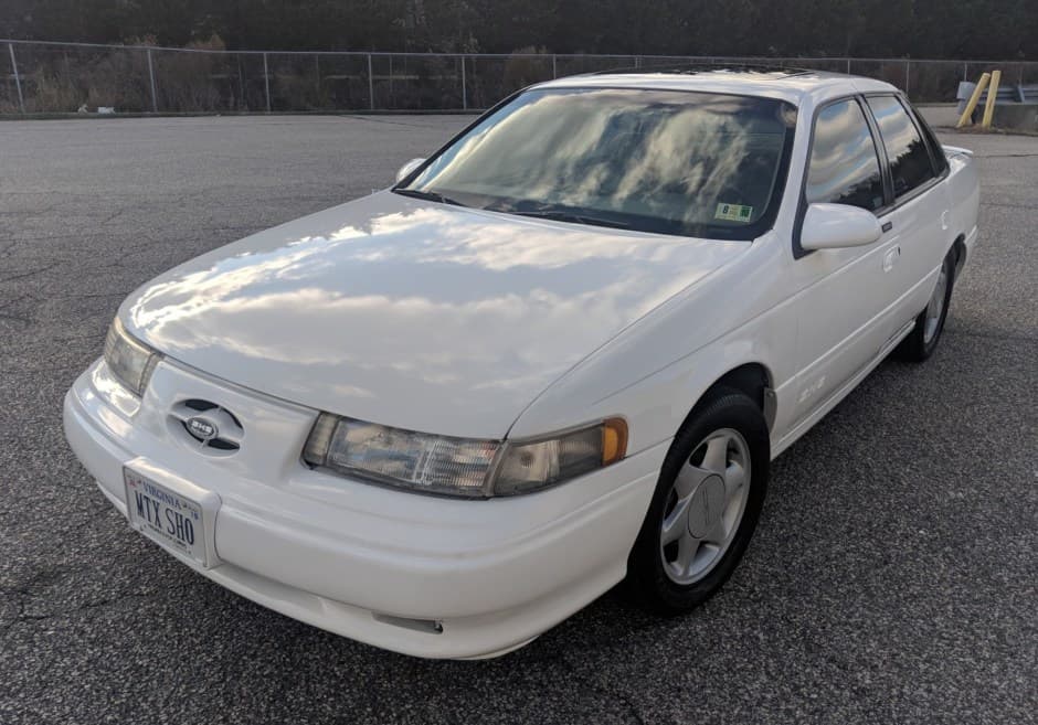 1995 Ford Taurus SHO sold for $2,903