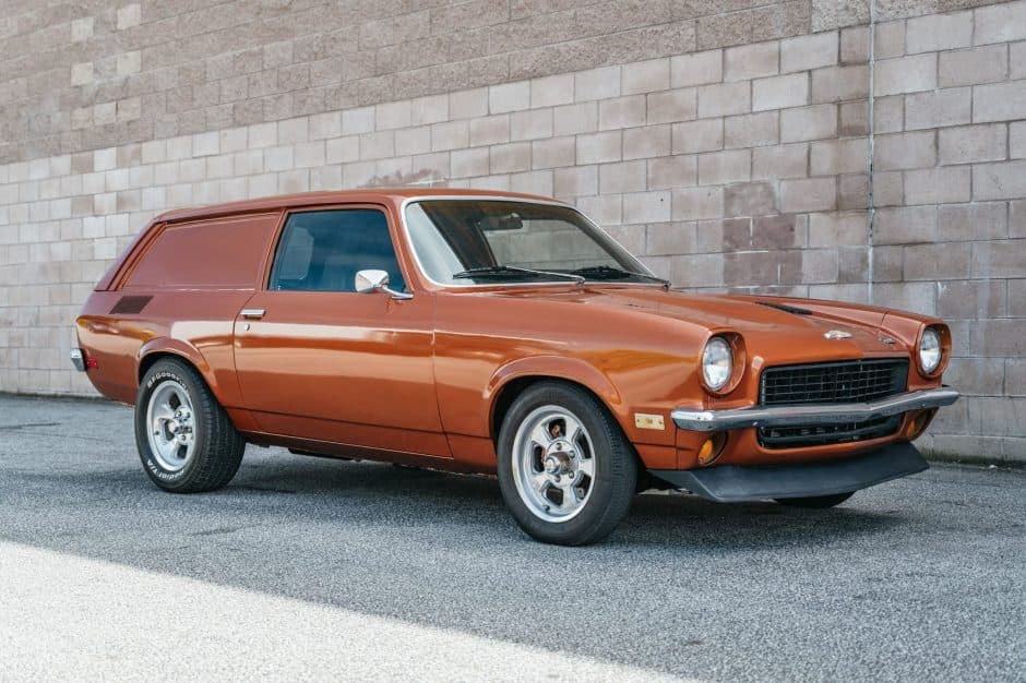1971 Chevrolet Vega sold for $13,255