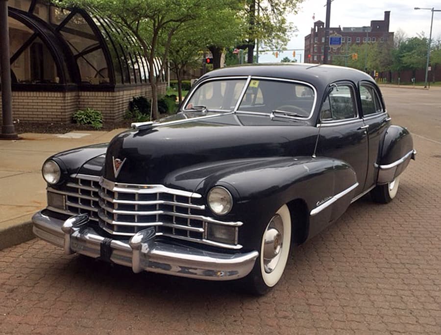 1947 Cadillac Sixty Special sold for $10,750