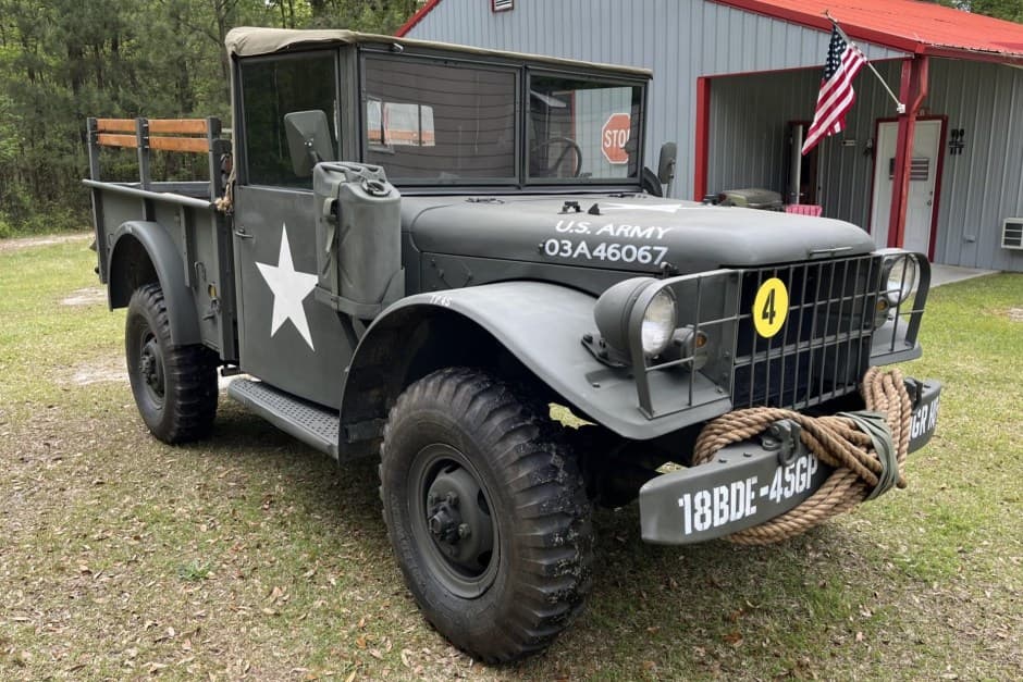 1952 Dodge Military Vehicles sold for $9,100
