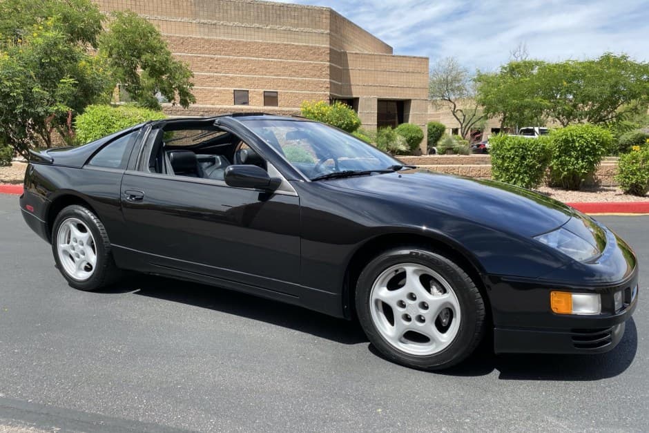 1991 Nissan Z32 300ZX sold for $22,000