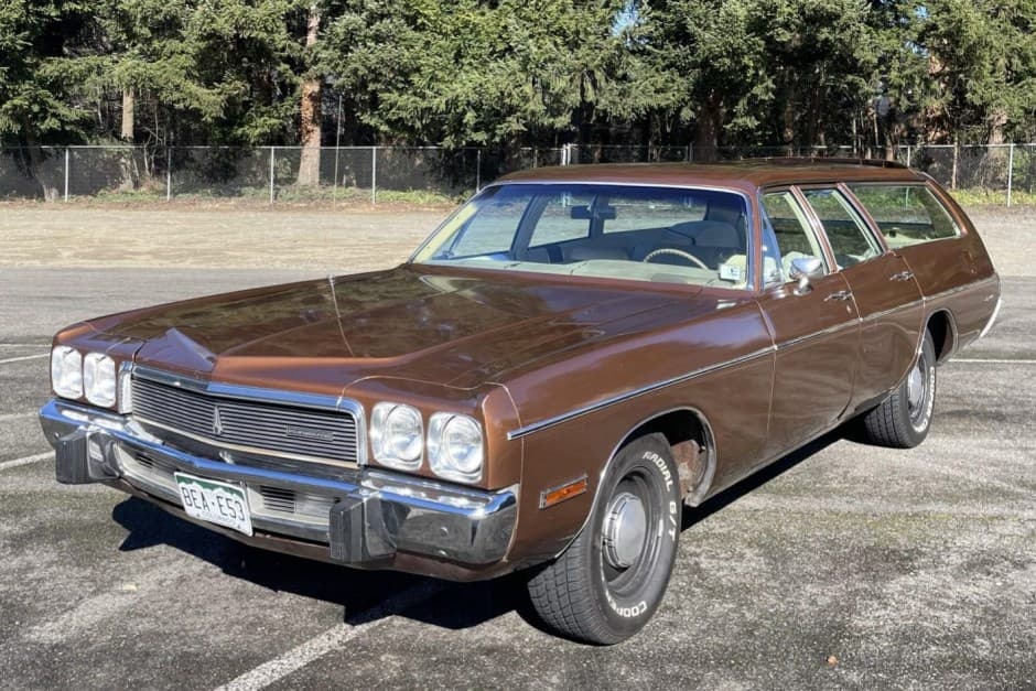 1973 Plymouth Fury sold for $15,250