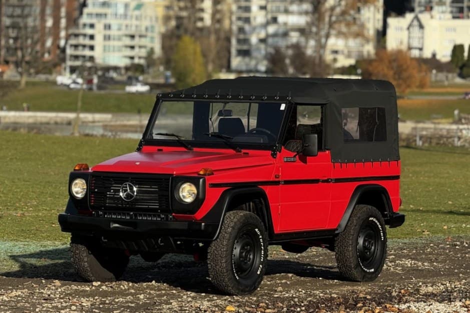 1985 Mercedes-Benz W460 Geländewagen sold for $30,000