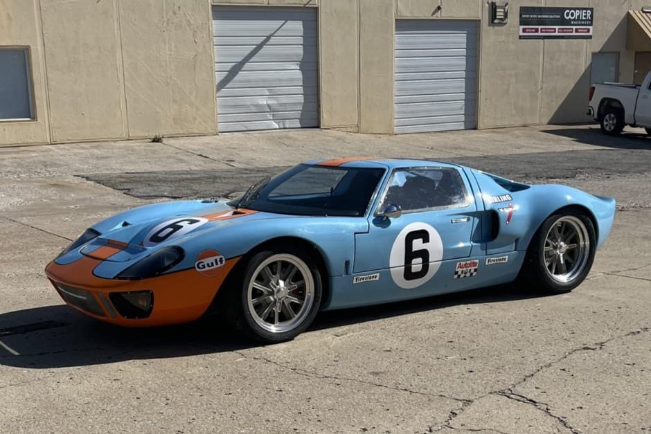 0 Ford GT40 Replica sold for $98,765