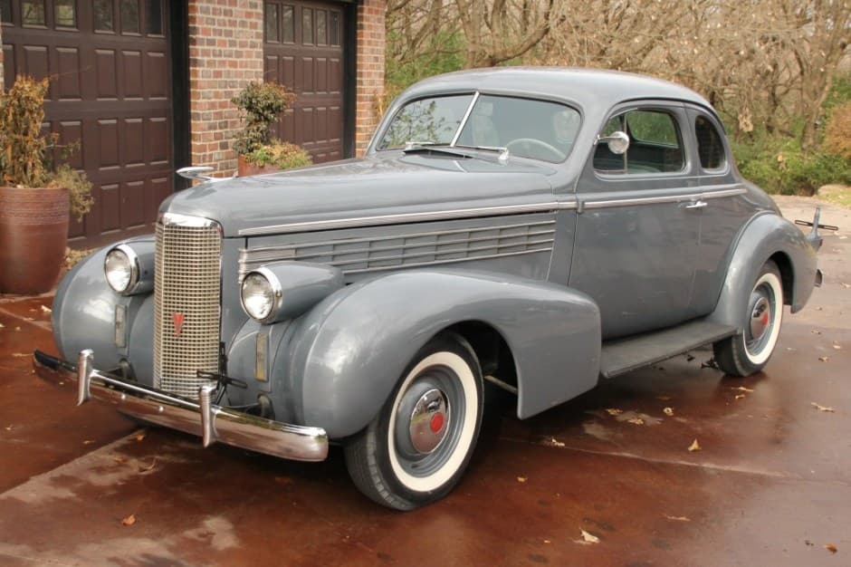 1938 LaSalle Series 50 sold for $22,250