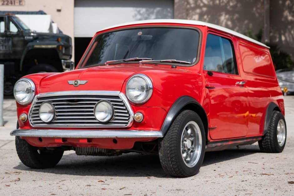 1970 Mini Mk III-Mk V sold for $6,300