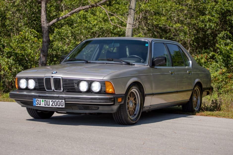 1986 BMW E23 7-Series sold for $10,000