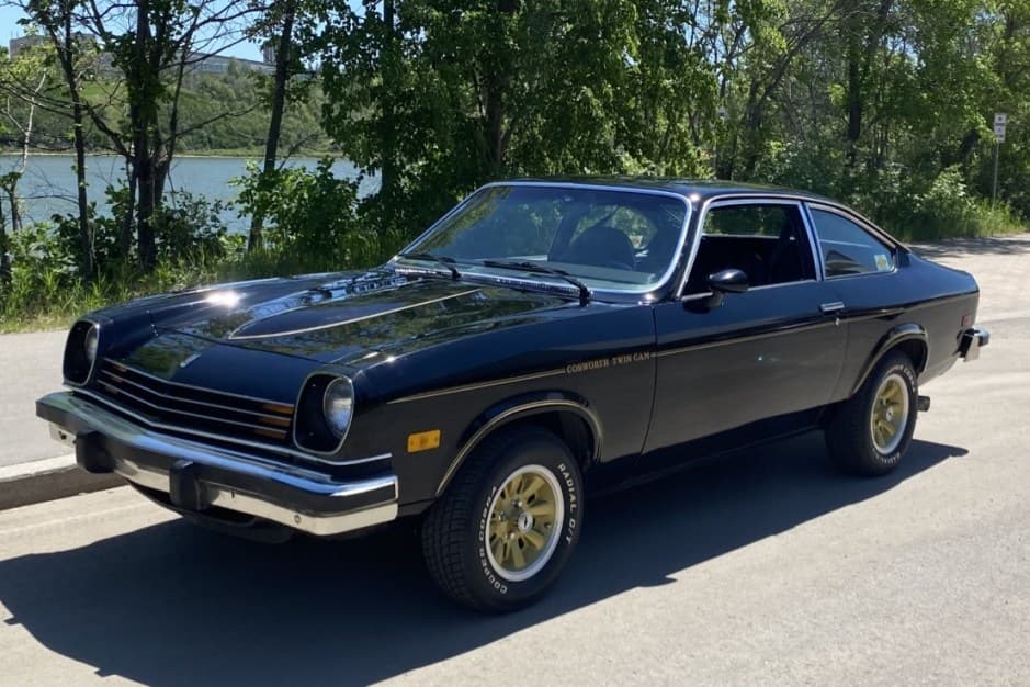 1976 Chevrolet Vega sold for $9,777