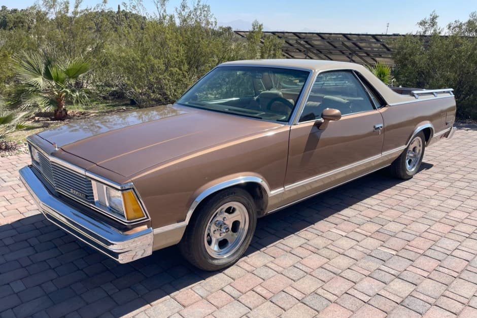 1981 Chevrolet El Camino sold for $10,750