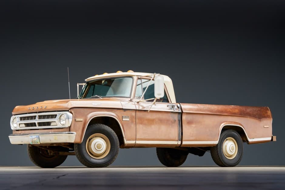 1970 Dodge D-Series (1965-1971) sold for $15,250