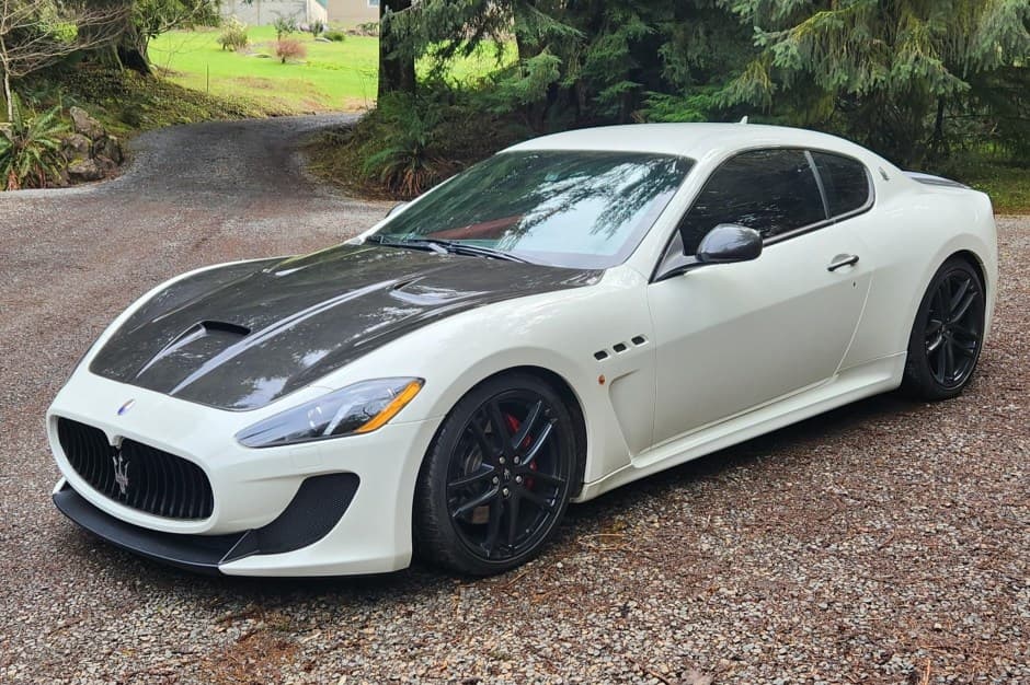 2017 Maserati GranTurismo sold for $56,500