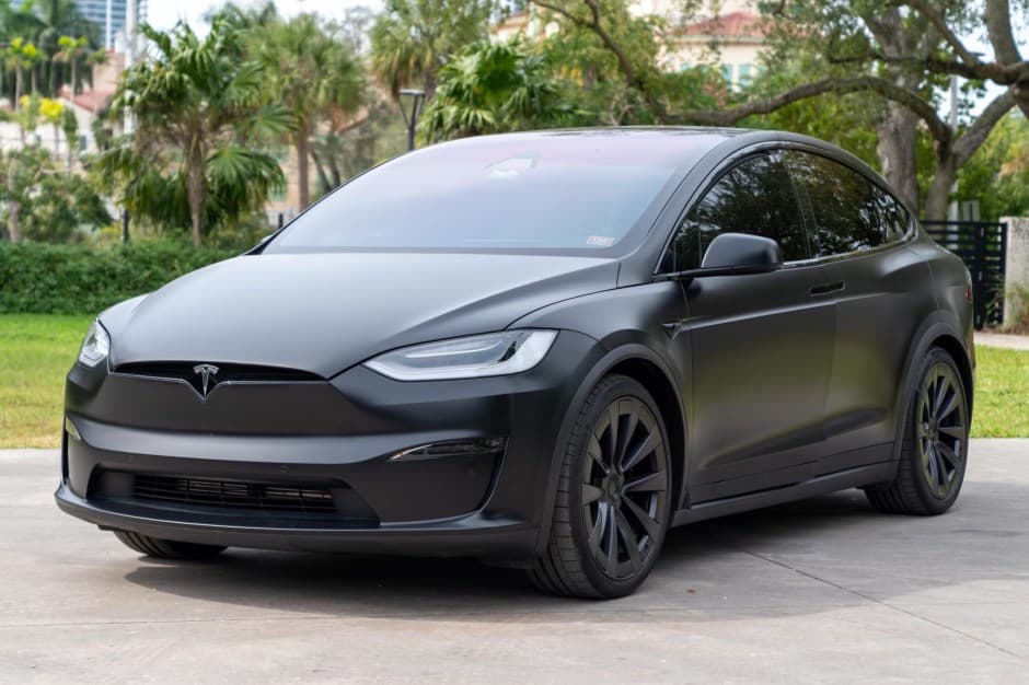 2022 Tesla  sold for $72,690